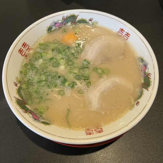 久留米ラーメン 丸久的实拍高清图