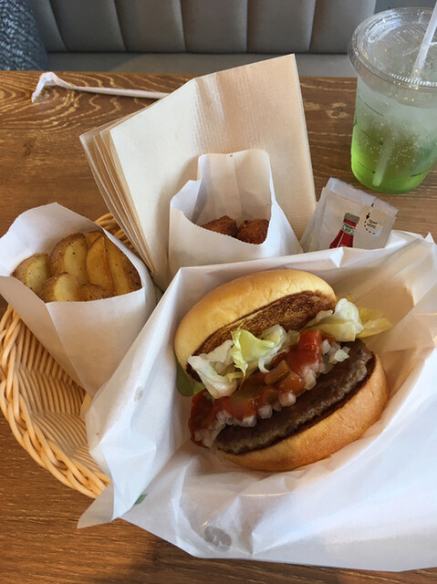recommendations image for フレッシュネスバーガー 下北沢店