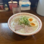 長浜ナンバーワン 名島店的實拍圖