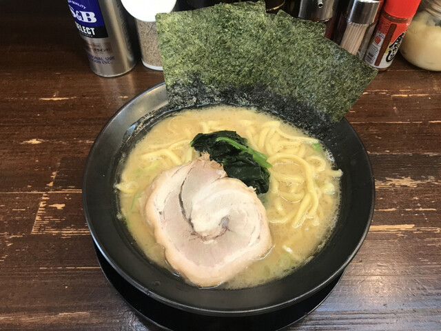 横浜家系ラーメン王子家的實拍高清圖