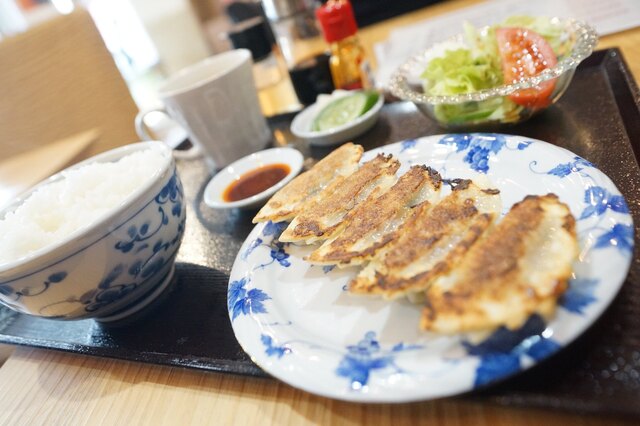 昭和親爺の餃子厨房 亀ちゃん的实拍高清图