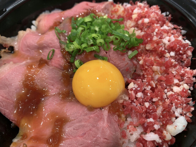 ローストビーフ YOSHIMI 三井アウトレットパーク札幌北広島店的实拍高清图