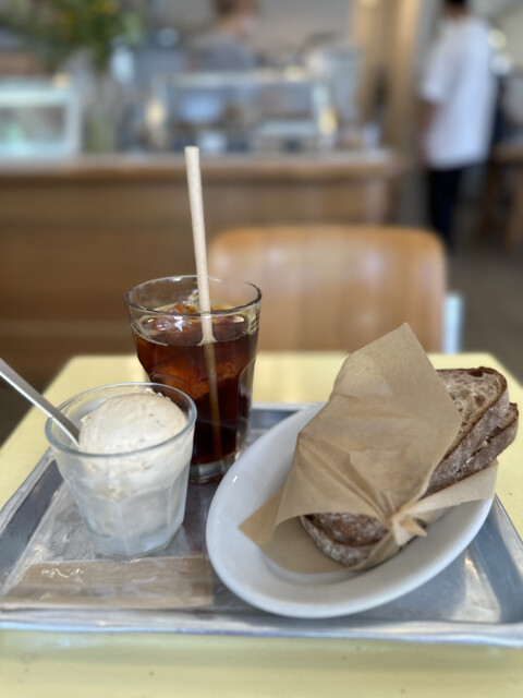 ブリッジ コーヒーアンドアイスクリーム的實拍高清圖