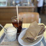 ブリッジ コーヒーアンドアイスクリーム的實拍圖