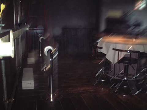 Foods and shotbar Hide-out的實拍圖