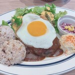 Hawaiian Cafe OluOlu 西新宿店的實拍圖