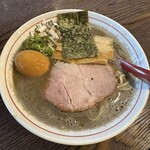 らー麺 山さわ的实拍图