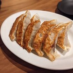 ラーメン雷蔵 諸岡店的實拍圖