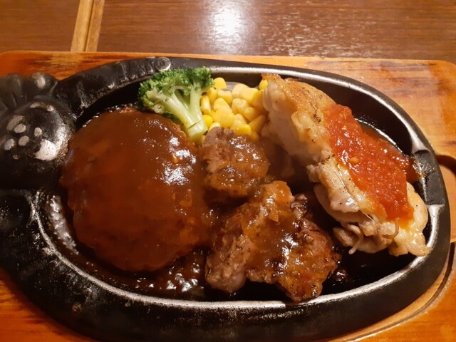 トマト＆オニオン 福知山岩井店的實拍高清圖