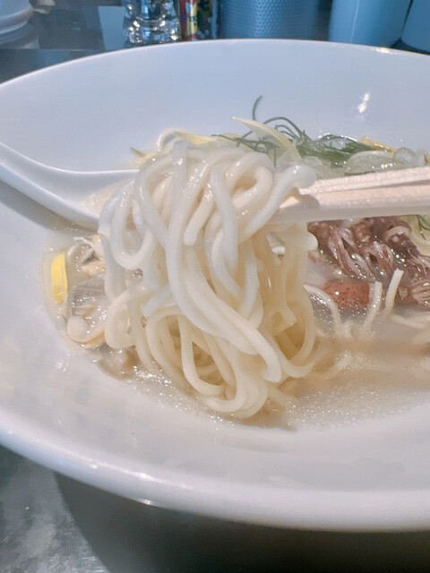 鶏そば・ラーメン Tonari的實拍高清圖