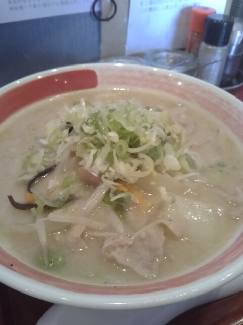 ラーメン やつや的实拍高清图