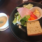 バルットリア兄弟的實拍圖