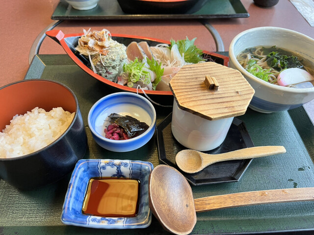 手打ちうどん 居食屋 凡愚的实拍高清图