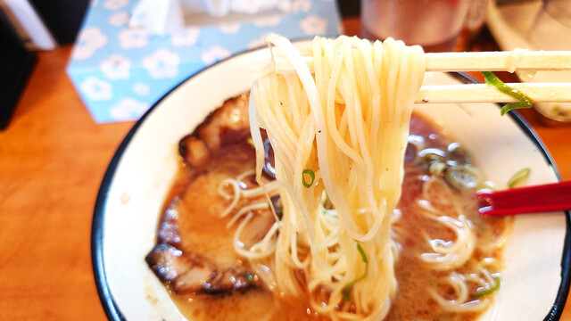とんこつラーメン 薫的實拍高清圖