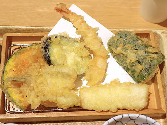 海鮮丼・天ぷら 博多 喜水丸 博多阪急店的實拍圖