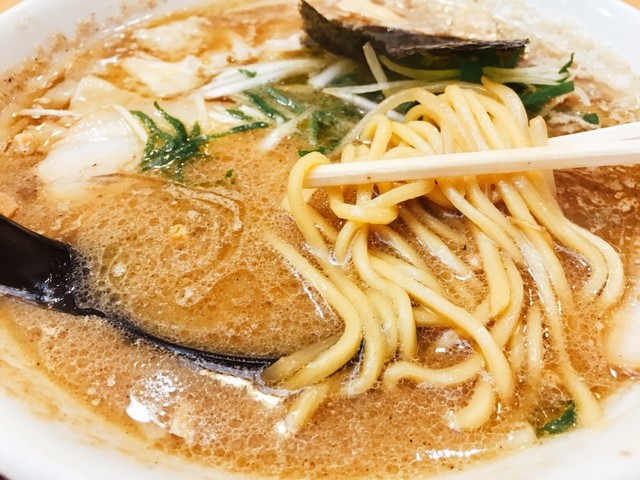 ラーメン純水 イオンモール釧路昭和店的实拍高清图