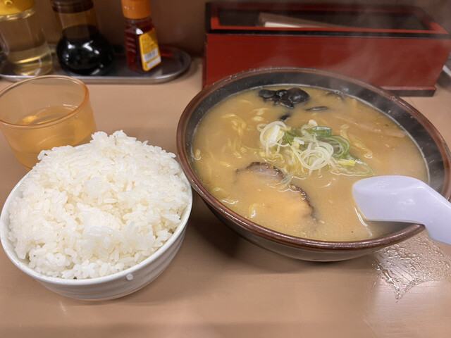 三代目 月見軒 本店的實拍高清圖