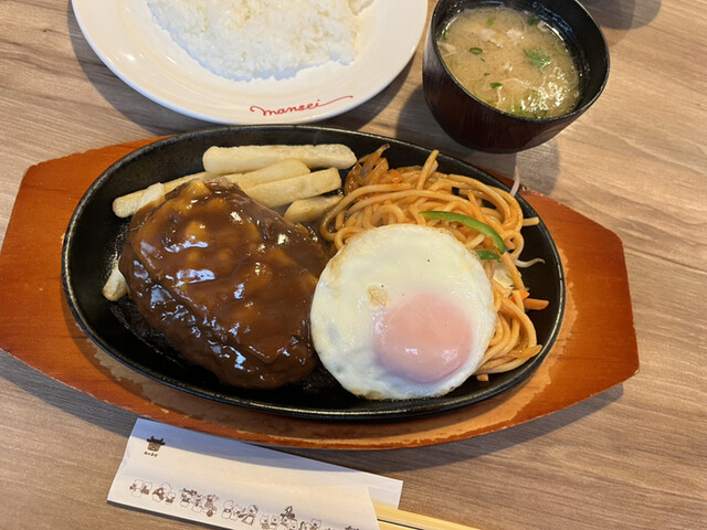 肉の万世 神田駅前店的實拍高清圖
