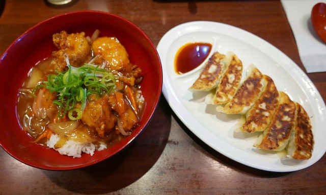 ラーメン横綱 桂麺房 阪急桂店的實拍高清圖