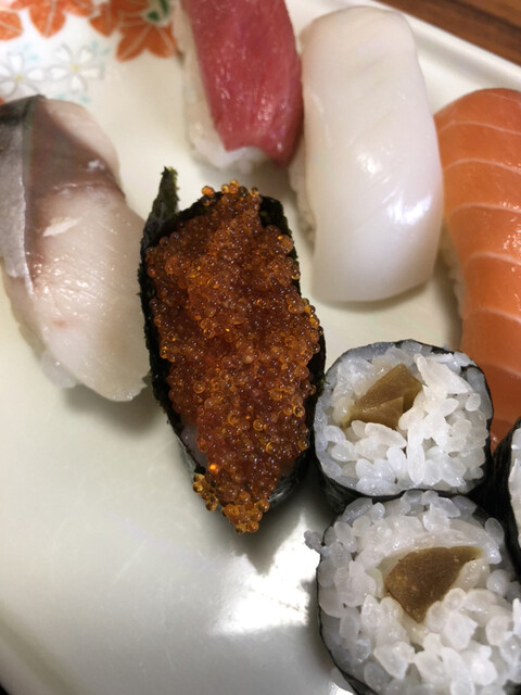 やま六鮨的实拍高清图