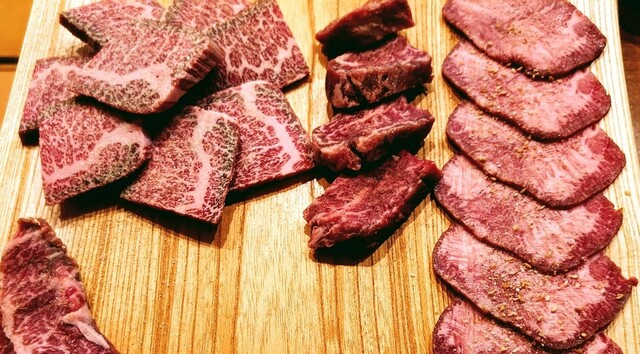 焼肉・ホルモン安東的實拍高清圖