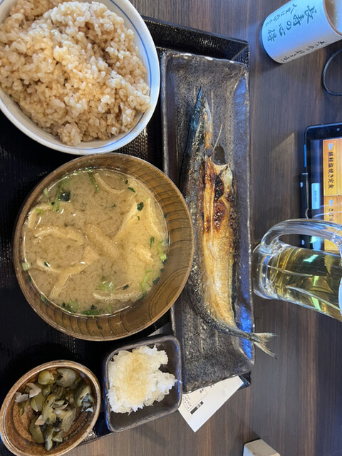 炭火焼干物定食 しんぱち食堂 エミオ田無店的實拍高清圖