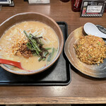 麺場 田所商店 京都伏見店的实拍图