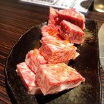 板前焼肉一笑 梅田茶屋町的實拍圖