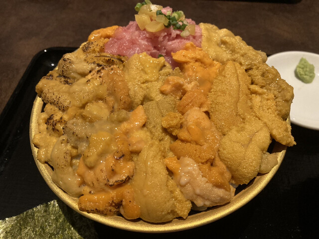 うに専門店 世壱屋 函館魚まさ店的實拍高清圖