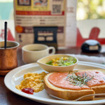 昔ながらの喫茶店友路有的实拍图