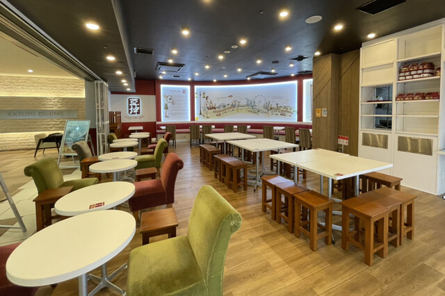 Ya Kun Kaya Toast 霞が関ビル店的实拍高清图