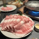 銀座しゃぶ輝 黒毛和牛しゃぶしゃぶ専門店的實拍圖