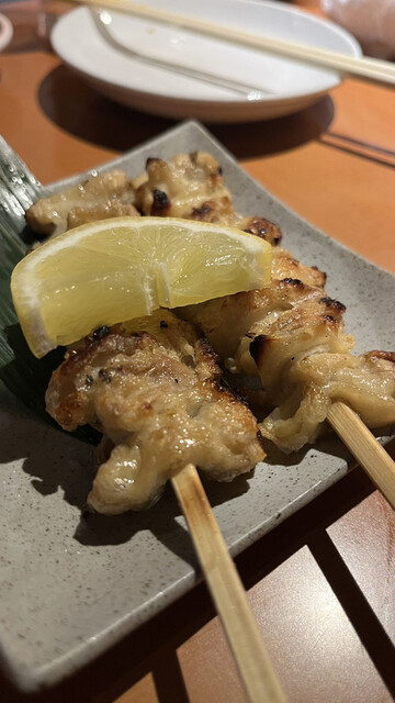 個室空間 炭火焼鳥 宝や 八条口店的实拍高清图