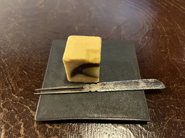 徳岡勘兵衛茶舗的实拍高清图