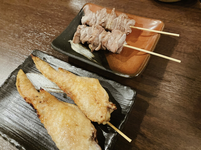 焼鳥 シシマル 行啓通店的实拍高清图