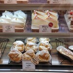 シュークリームの梅屋 イオン名寄SC店的实拍图
