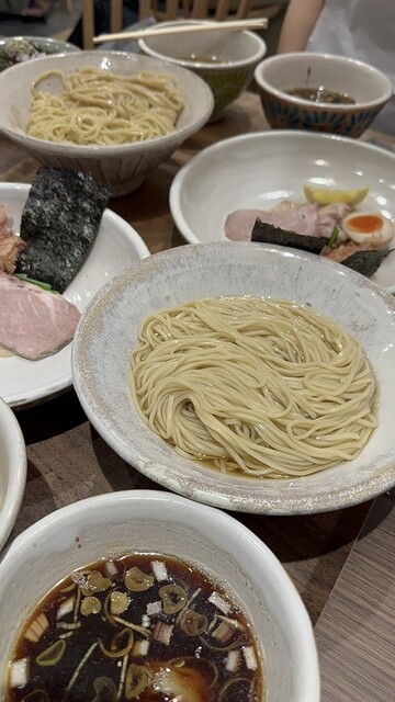 Homemade Ramen 麦苗 COREDO室町店的實拍高清圖