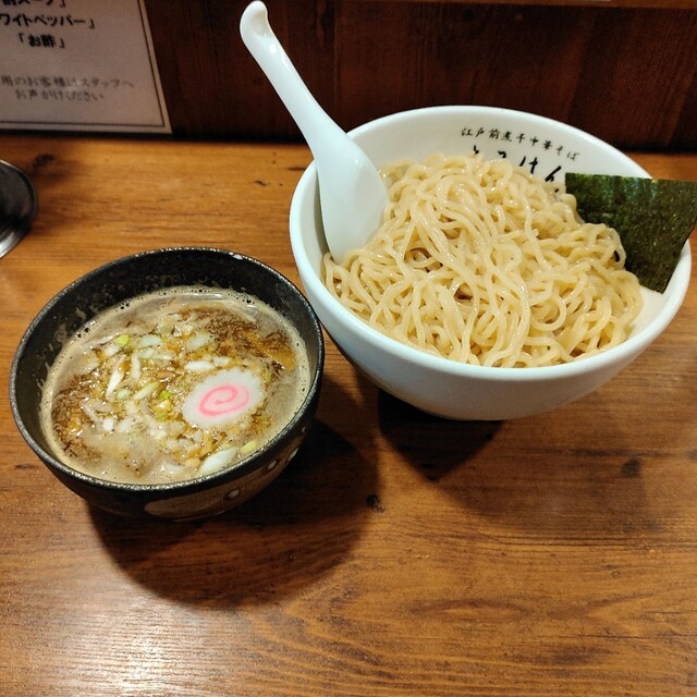 江戸前煮干中華そば きみはん 総本店的实拍高清图