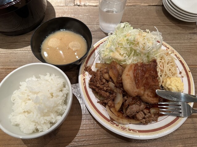 食堂チャチャチャ的實拍高清圖