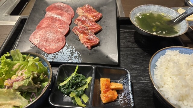 牛犇焼肉的實拍高清圖