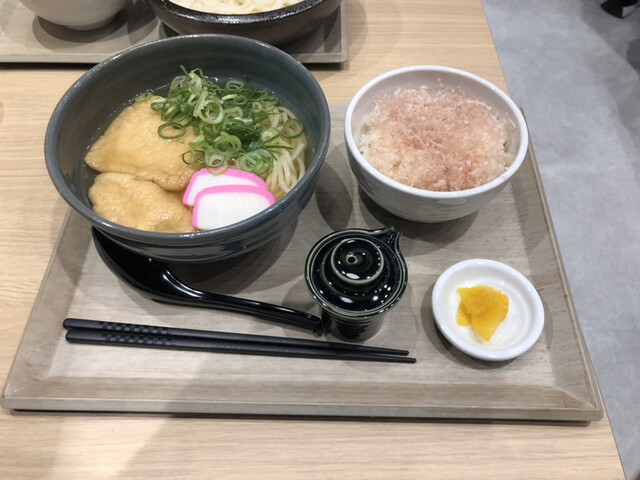 釜上げうどん 二葉 ららぽーと門真店的实拍高清图