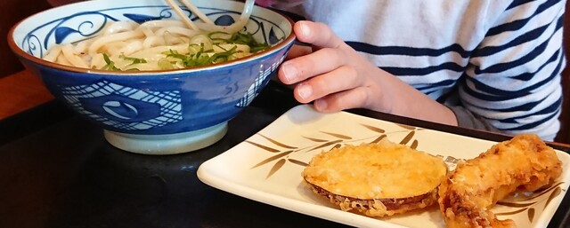 丸亀製麺 綾部店的实拍高清图