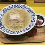 recommendations for 豚そば 月や 本店
