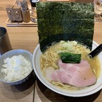 麺 鍾馗的实拍图