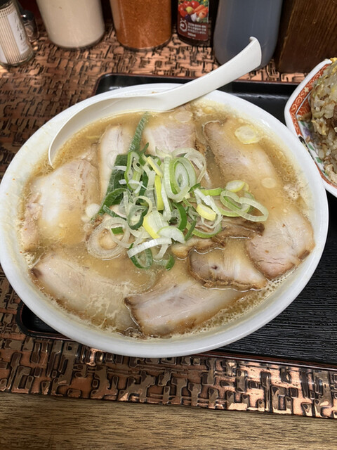 こく一番 ラーメン みどりや的實拍高清圖