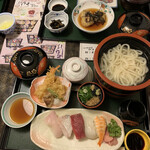 ともしげ的实拍图