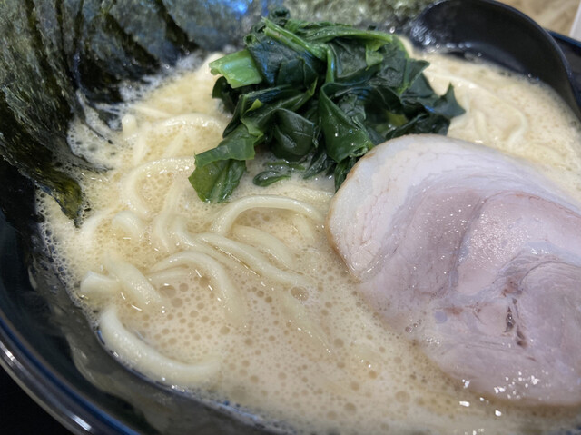 横浜家系ラーメン 龍馬家 柳川店的實拍高清圖