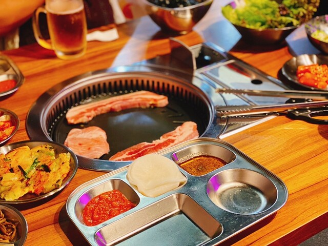 黒門豚美人的實拍高清圖