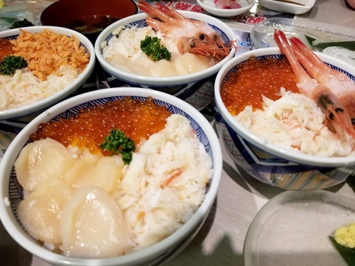 函館朝市 栄屋 よさこい食堂的实拍图