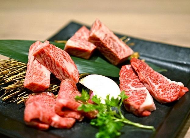 近江うし焼肉 にくTATSU 渋谷店的實拍高清圖